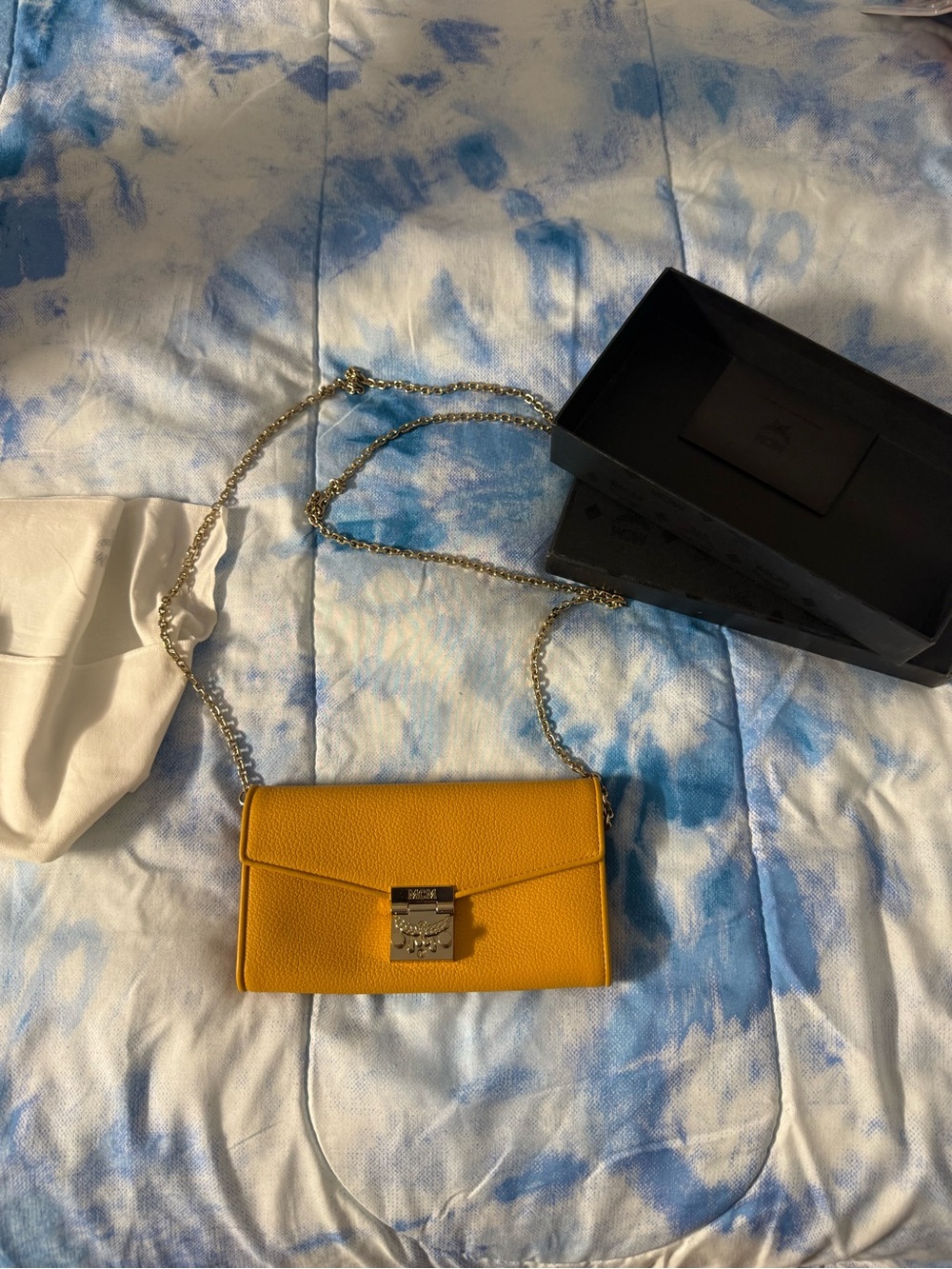 MCM Yellow Leather Chain Shoulder Clutch